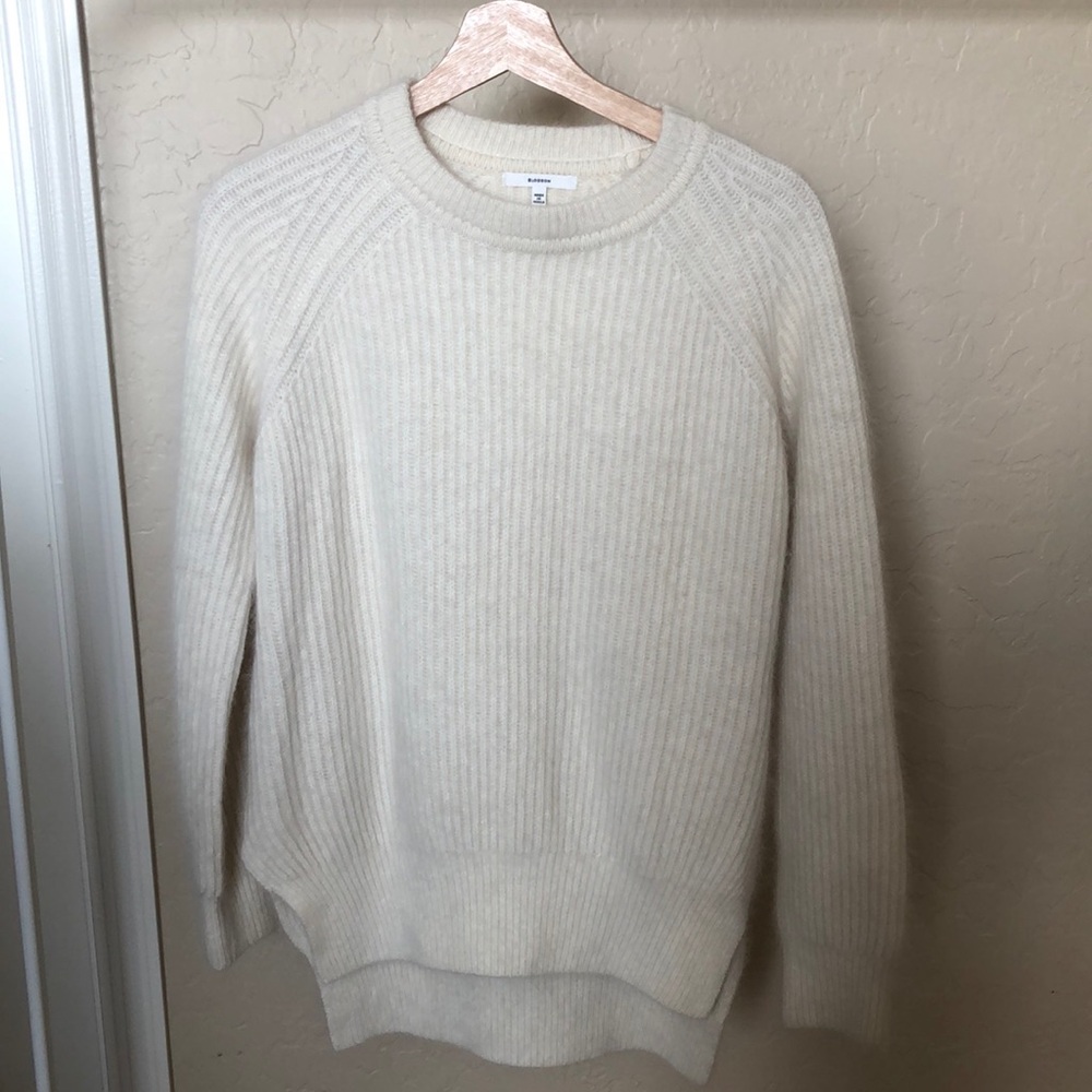 Blossom sweater